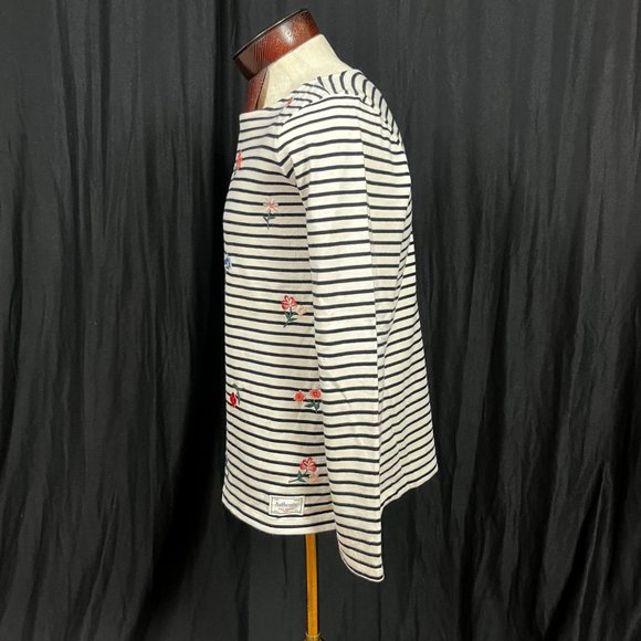 Talbots Embroidered Flowers Black White Striped Top Long Sleeve Size M - Picture 3 of 5
